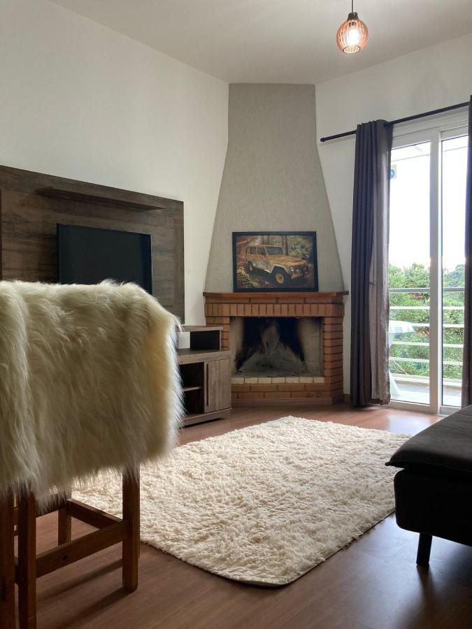 Apartamento Yy Hiver กังโปสดูจอร์เดา ภายนอก รูปภาพ